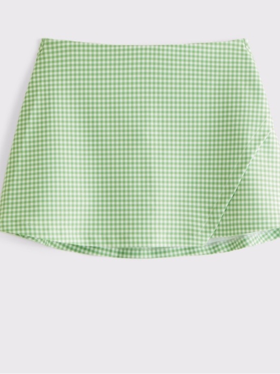 Abercrombie & Fitch Dresses & Skirts - Abercrombie & Fitch Light Green Gingham Mini Skirt